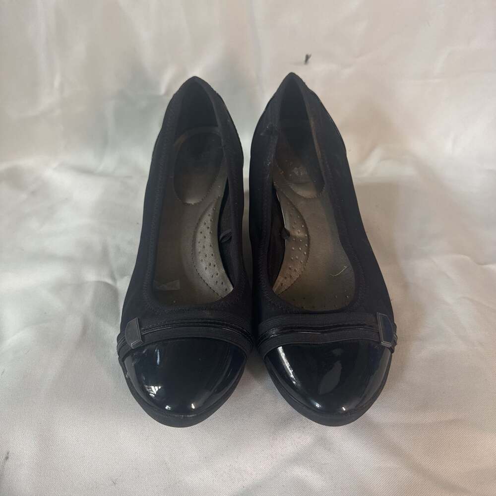 Time and Tru Black Wedge Heels with Patent Toe